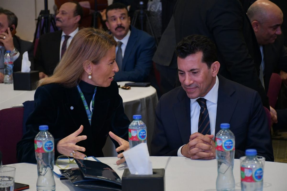 الدكتور أشرف صبحي
