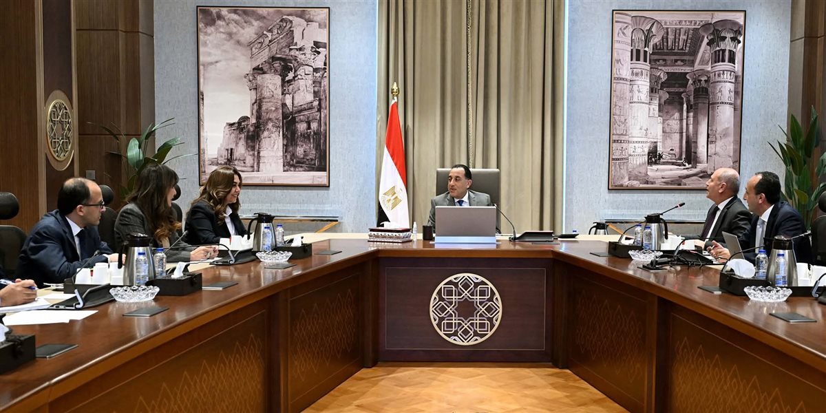 اجتماع الدكتور مصطفي مدبولي - خلف الحدث&nbsp;