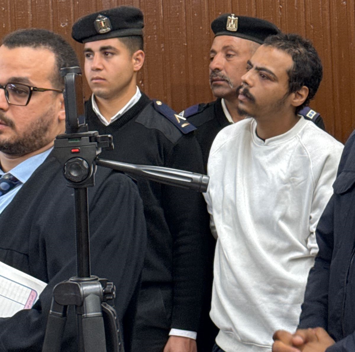 المتهم أمام محكمة الجنايات
