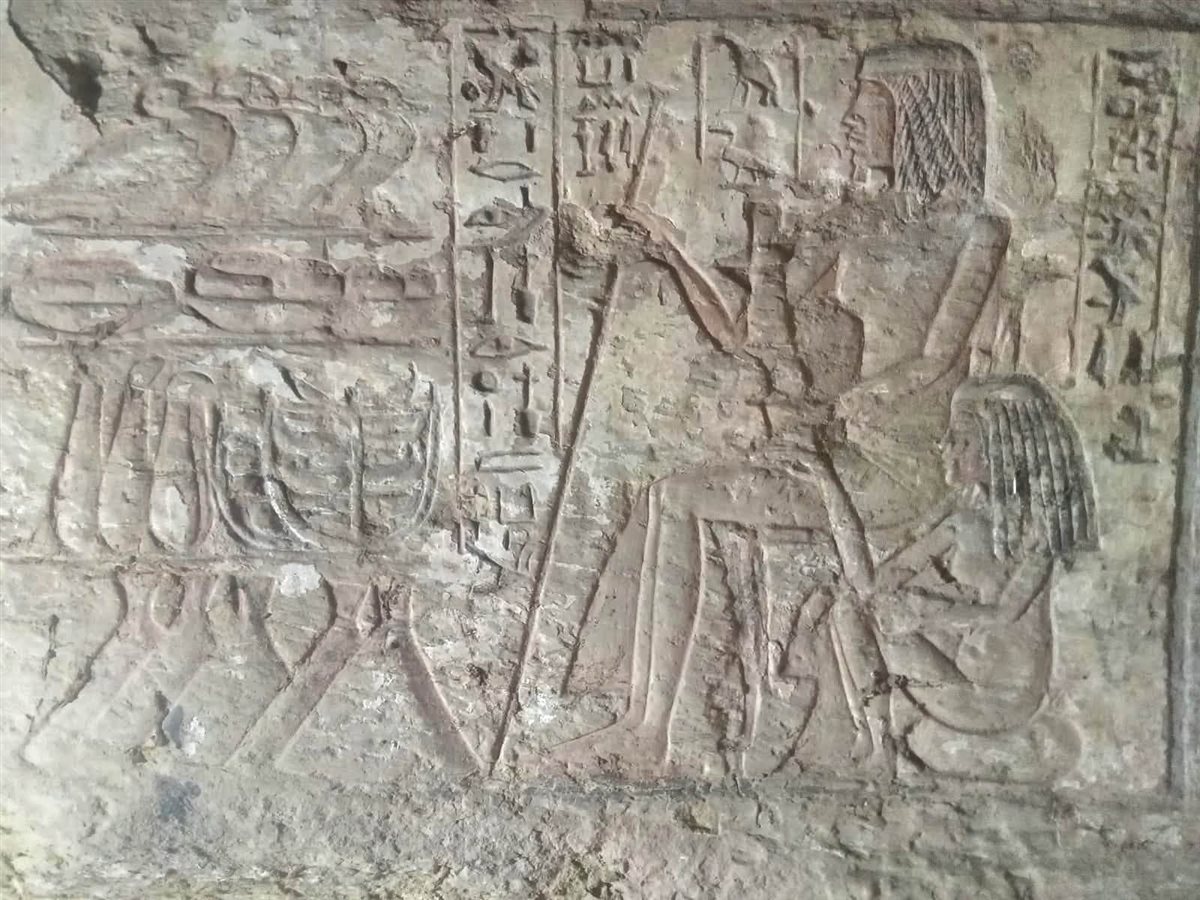 مقبرة جديدة بسقارة