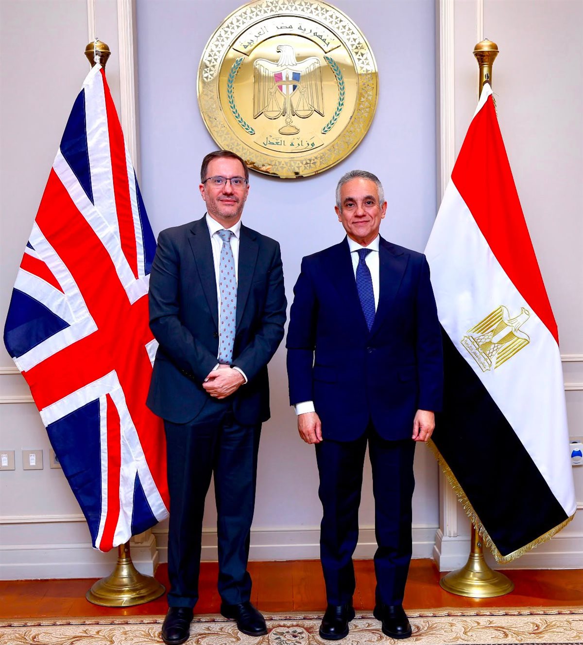 وزير العدل وسفير بريطانيا