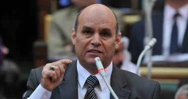 الدكتور عمر سالم