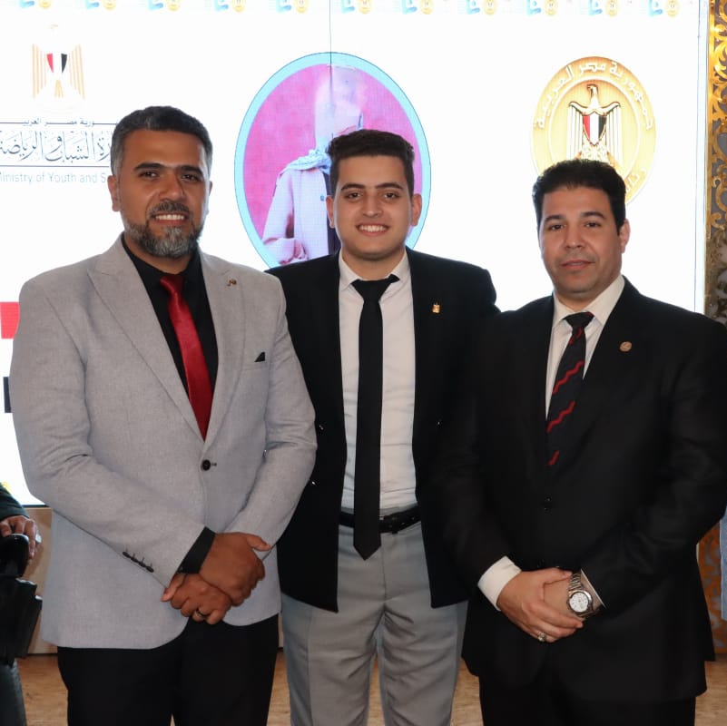 ممثل إعلام الأزهر بجانب قيادات وزارة الشباب 