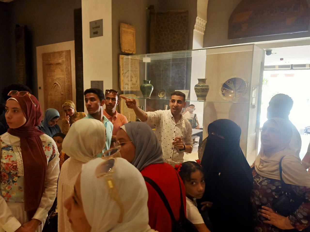 جانب من الزيارة 