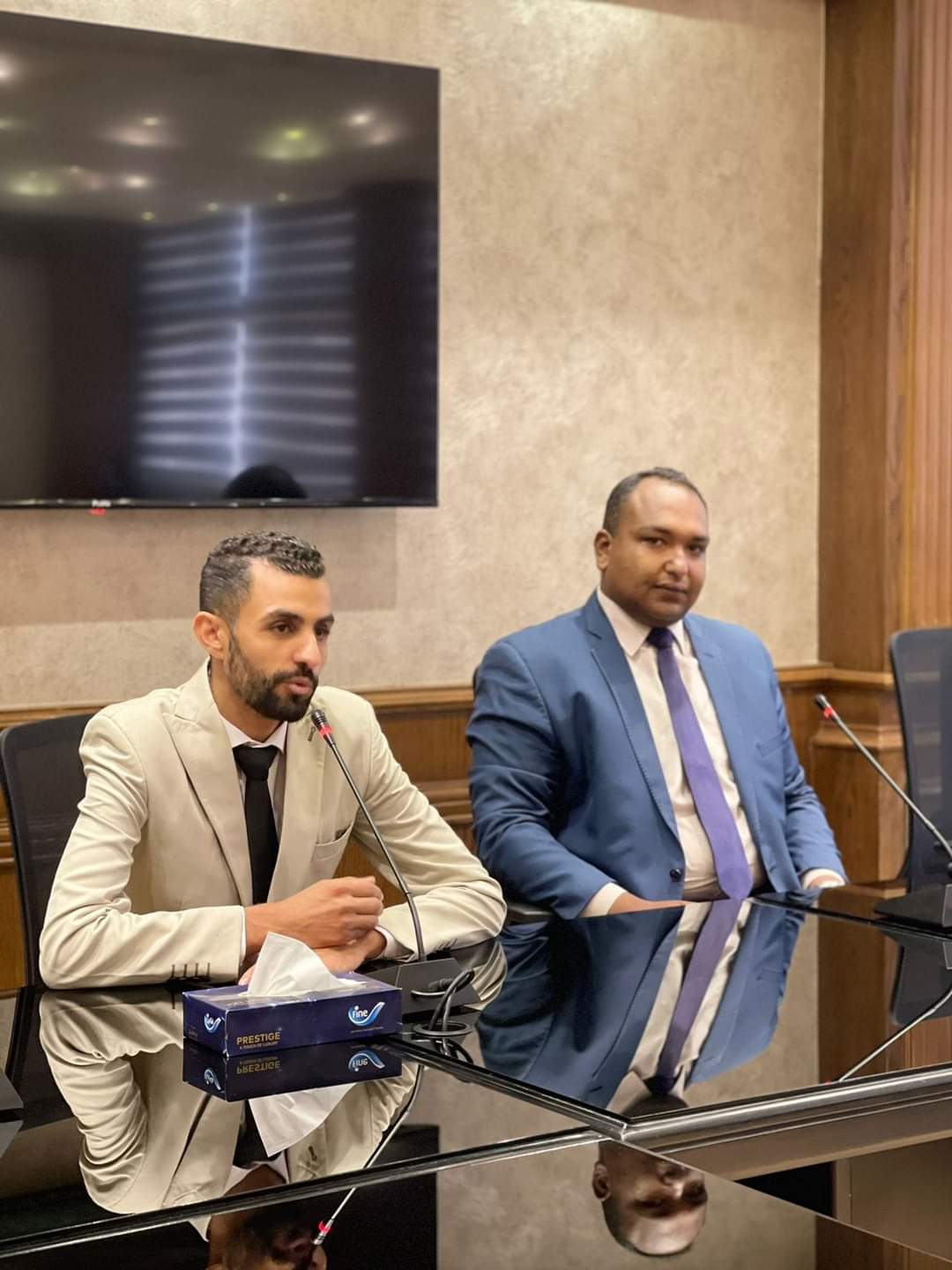 مصطفى قطامش احد المتقدمين لتولي المنصب 