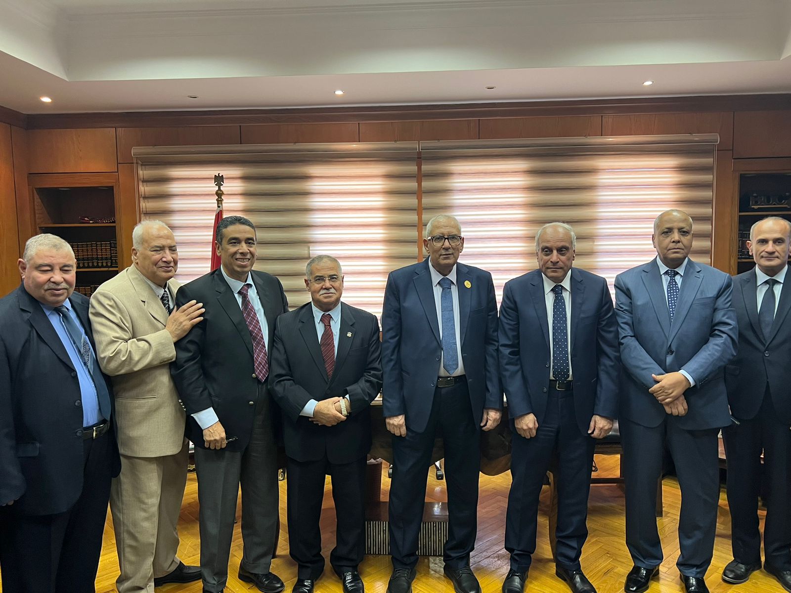 رؤساء المحاكم في صورة تذكارية