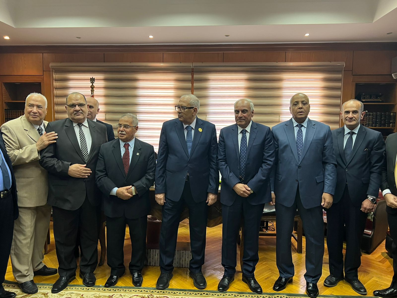 رؤساء المحاكم في صورة تذكارية