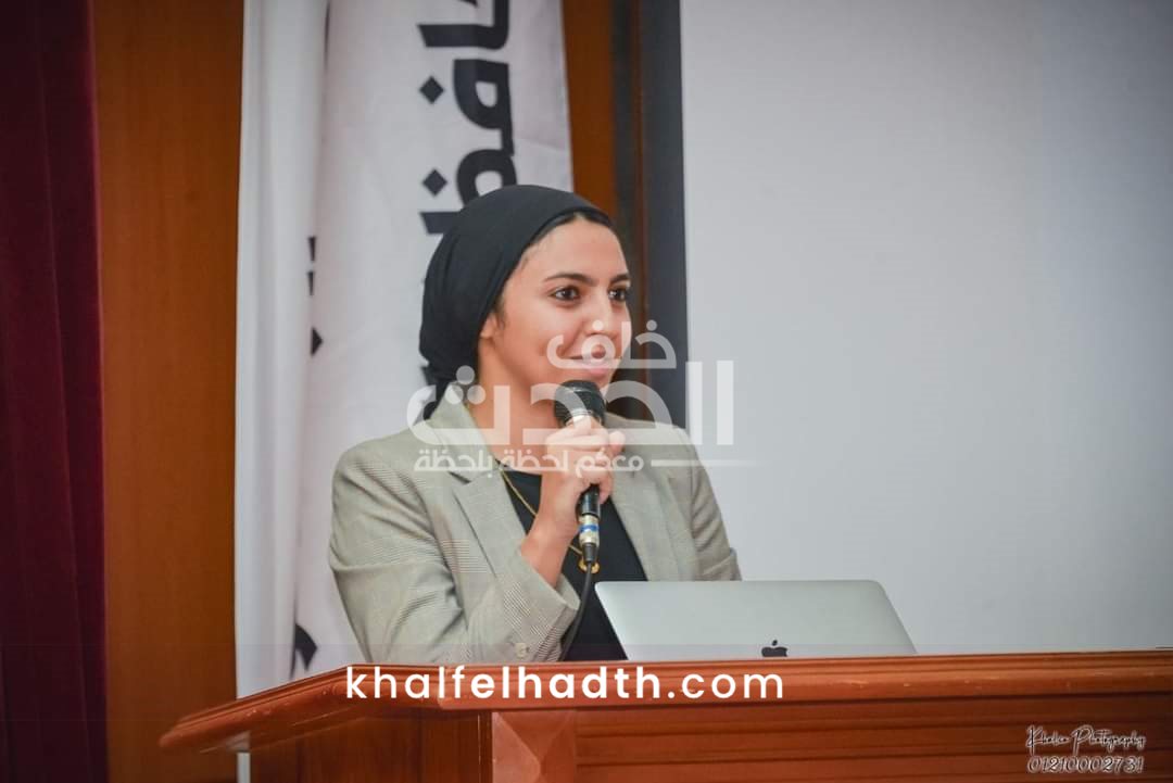د مريم عضو أمانة الشباب المركزية 