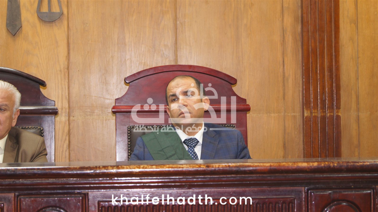السادة أعضاء هيئة المحكمة