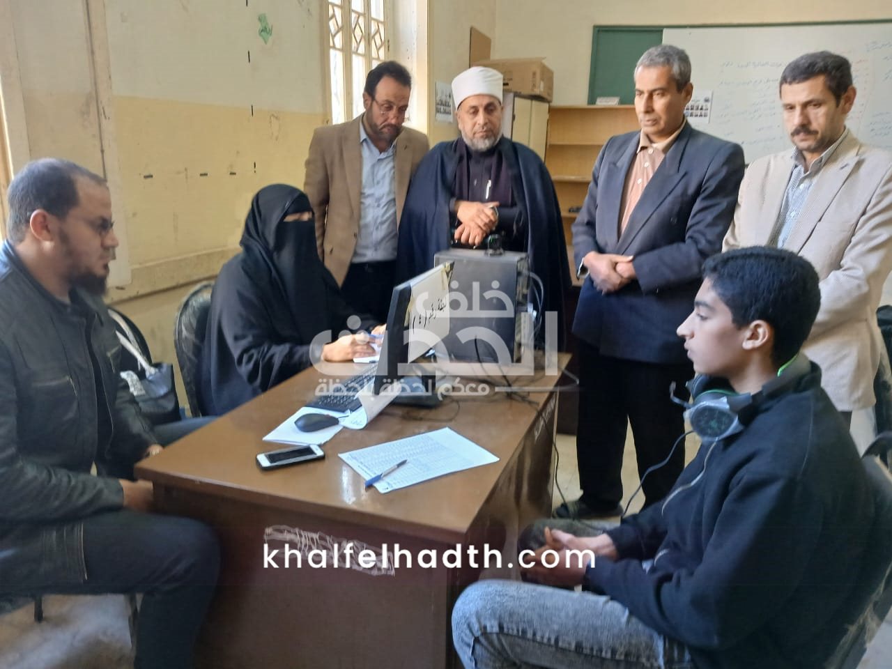 رئيس المنطقة وموفد قطاع المعاهد 