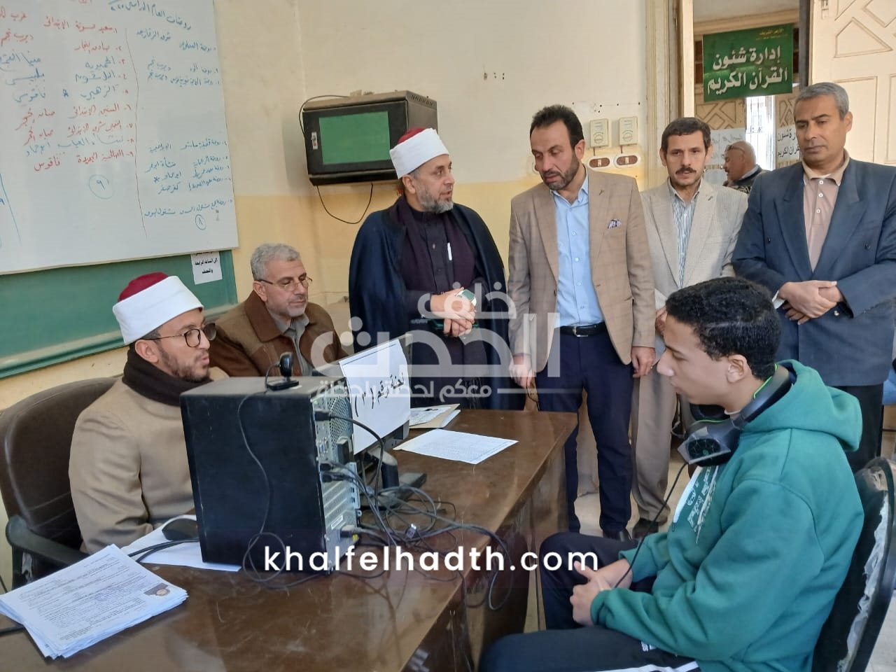 رئيس المنطقة وموفد قطاع المعاهد 