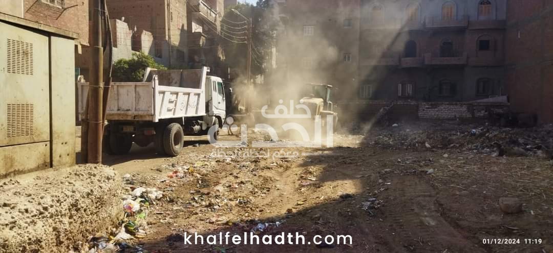 حملات نظافة وإزالة إشغالات لتحسين الخدمات في أبوتيج