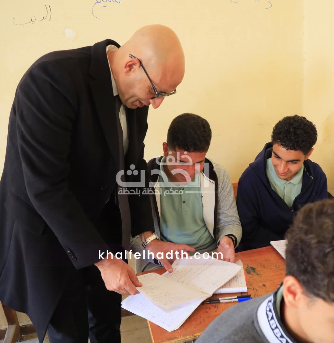 جولات وزير التعليم بمدارس الإسماعيليّة 