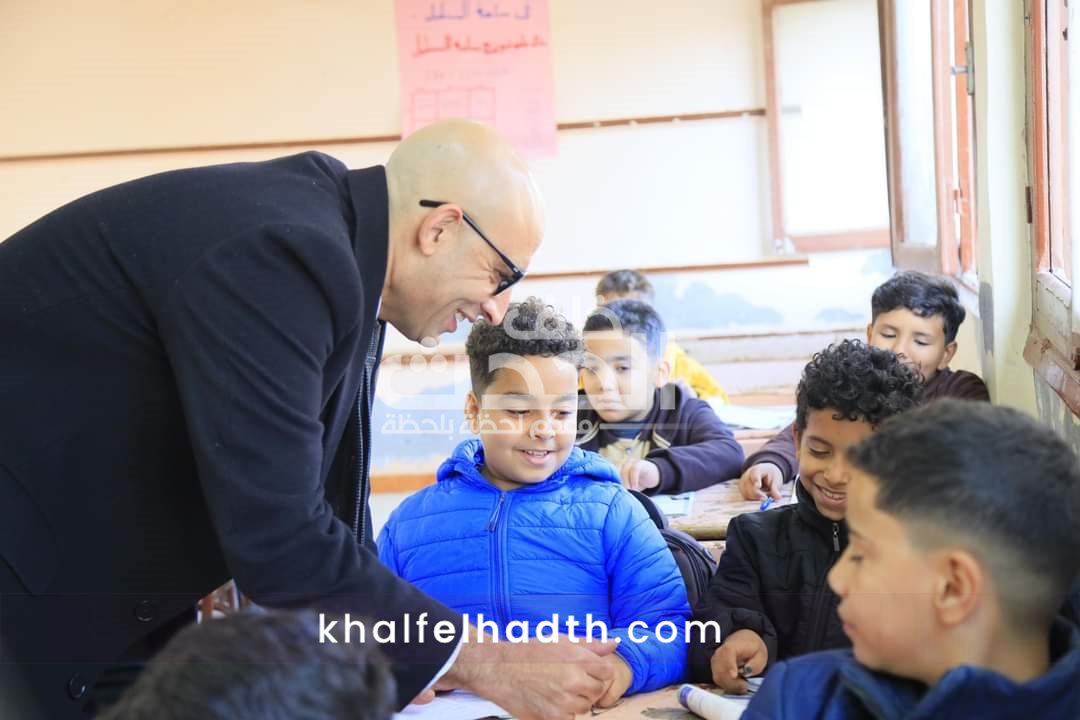 جولات وزير التعليم بمدارس الإسماعيليّة 