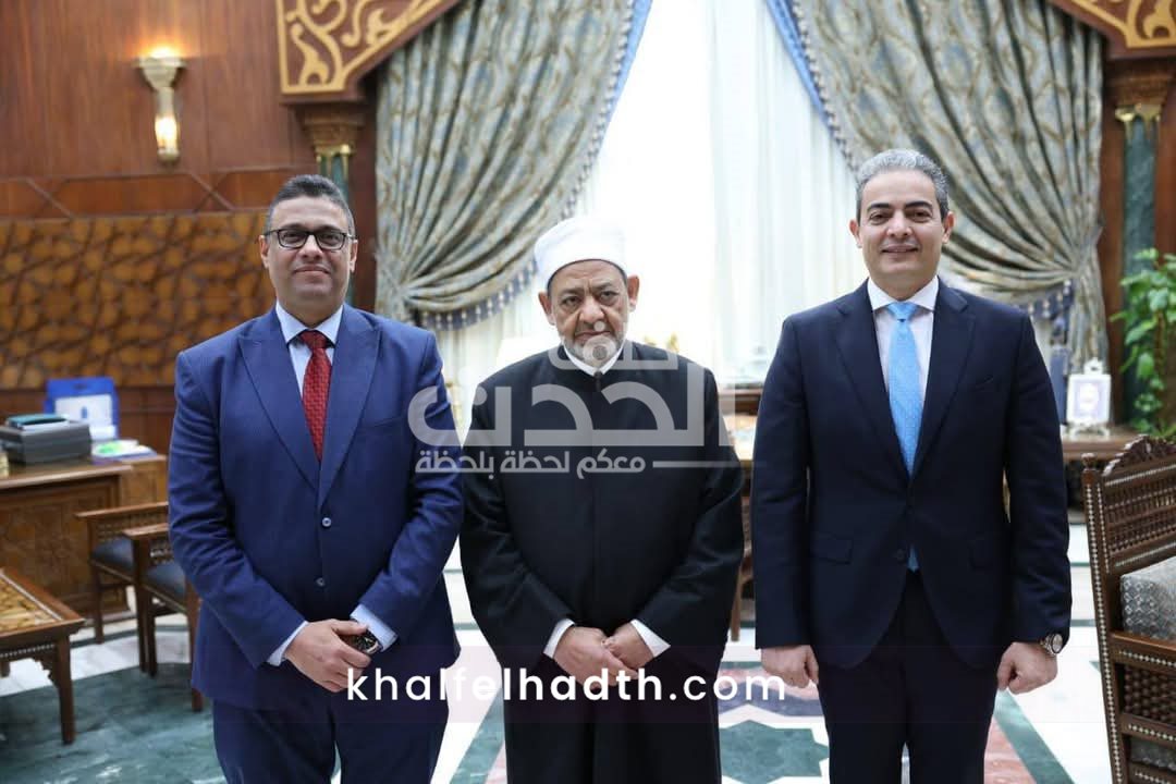 شيخ الأزهر يستقبل نقيب الإعلاميين وعميد إعلام الأزهر 