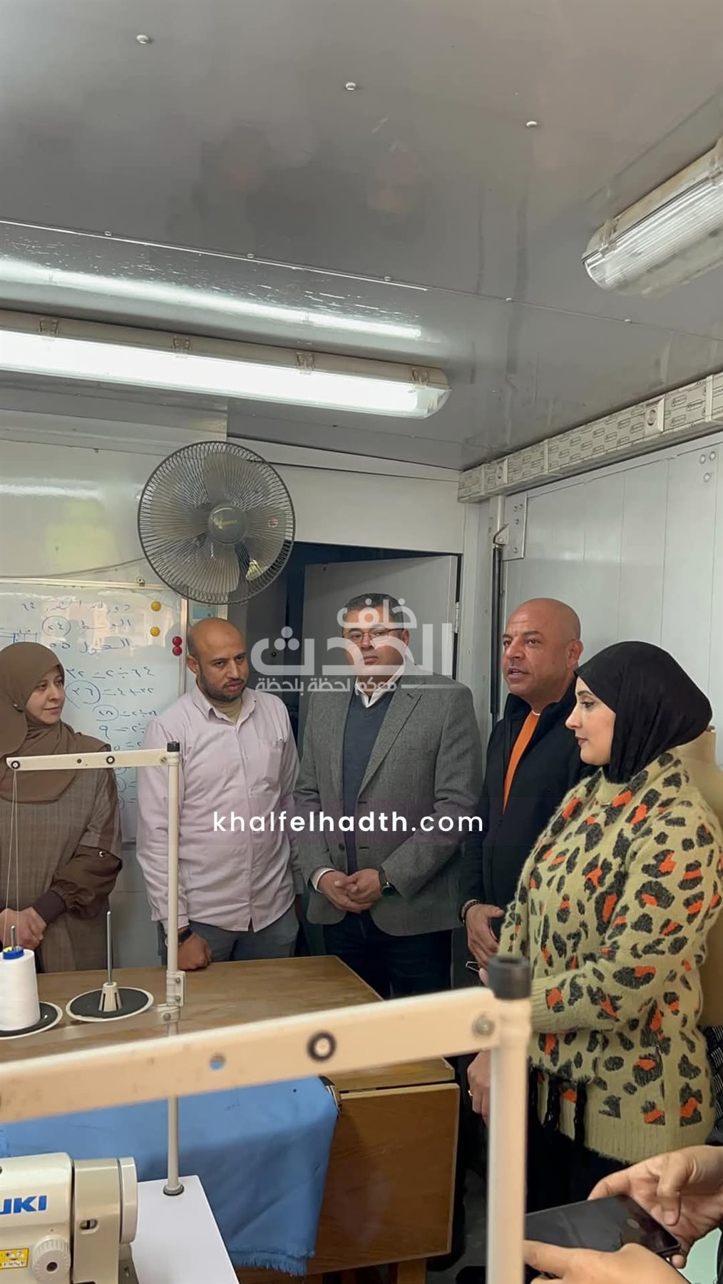 وفد من وزارة العمل يتابع مبادرة 