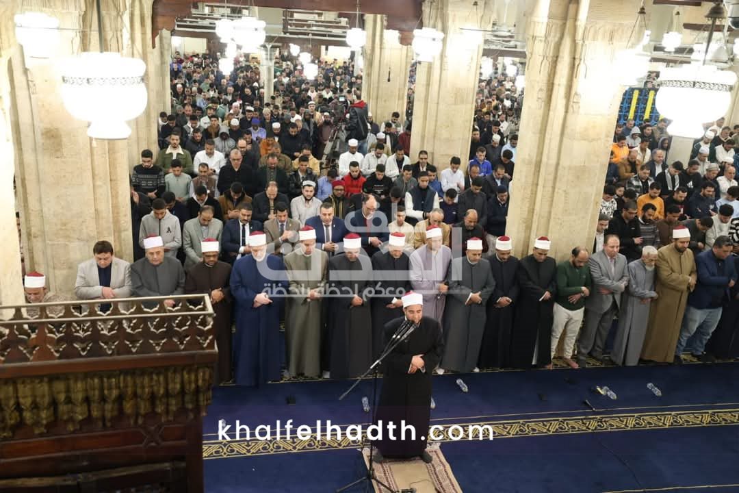 صلاة التراويح والعشاء بالجامع الأزهر 