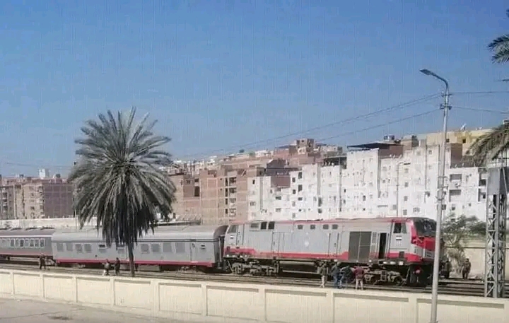 خروج عربات قطار الإسكندرية عن القضبان قبل دخوله محطة طنطا دون إصابات