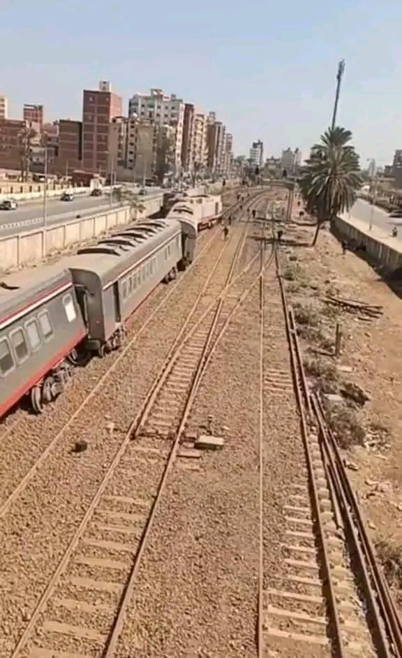 خروج عربات قطار الإسكندرية عن القضبان قبل دخوله محطة طنطا دون إصابات