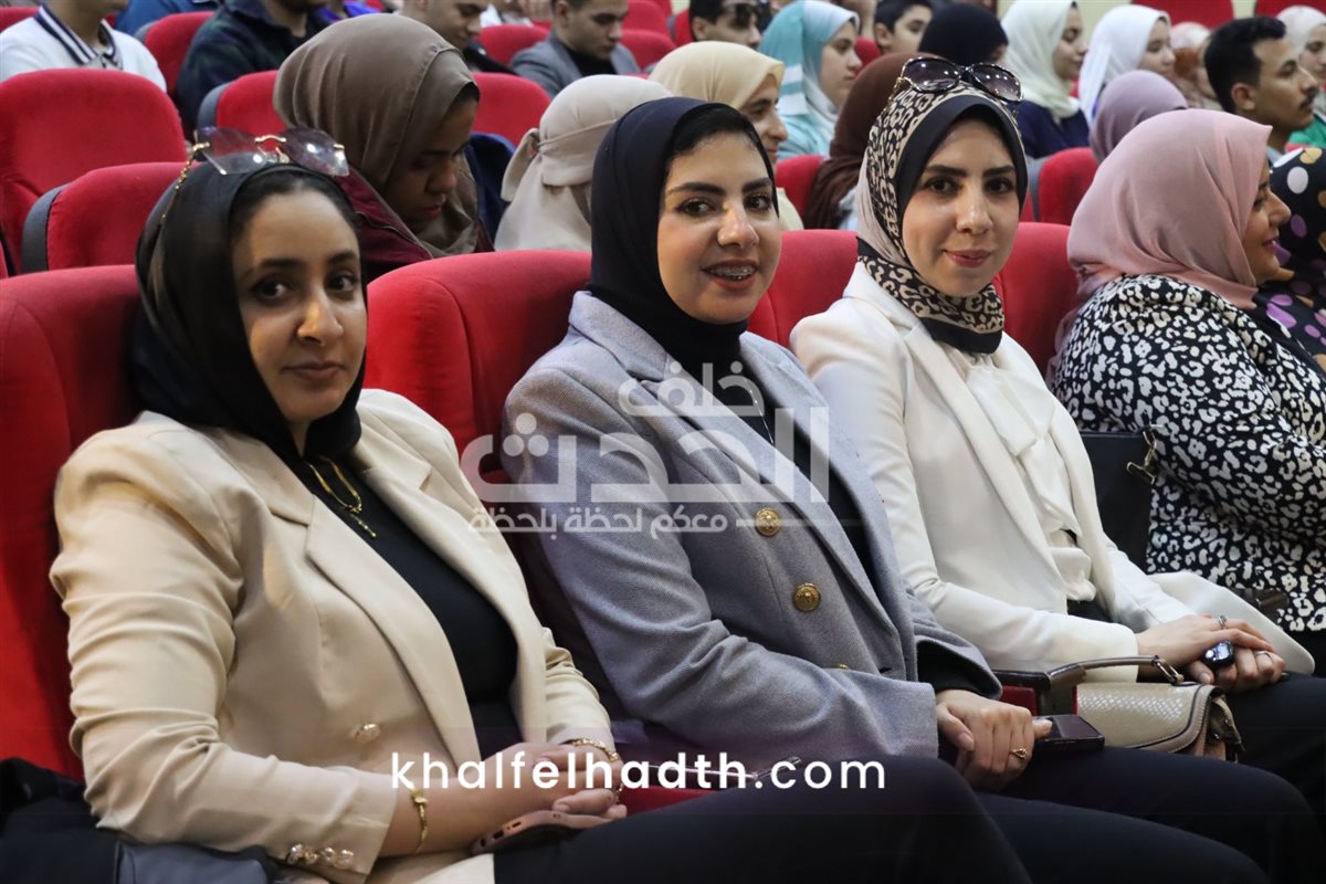 خيمة القيادات الشبابية 
