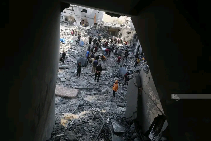 بالصور | 7 مشاهد ترصد حجم الدمار في غزة جراء القصف الإسرائيلي العنيف