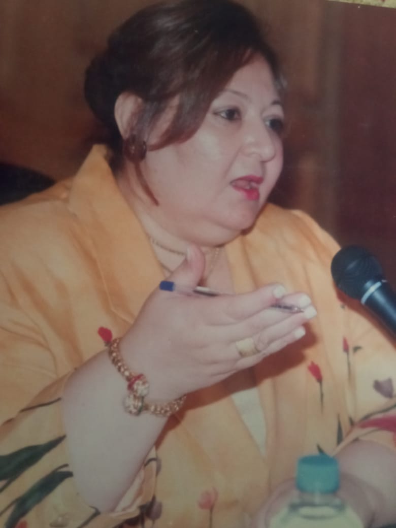 نبيلة إبراهيم جرجس عضو شعبة التجميل باتحاد الصناعات