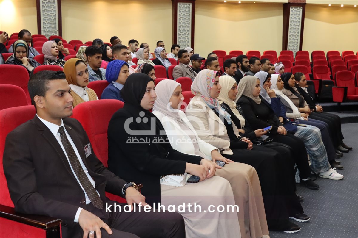 خيمة القيادات الشبابية 