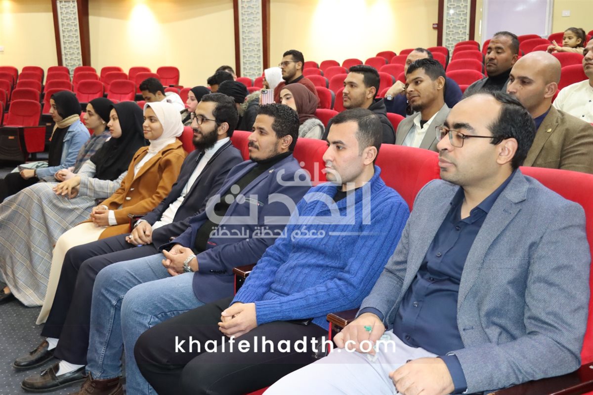 خيمة القيادات الشبابية 