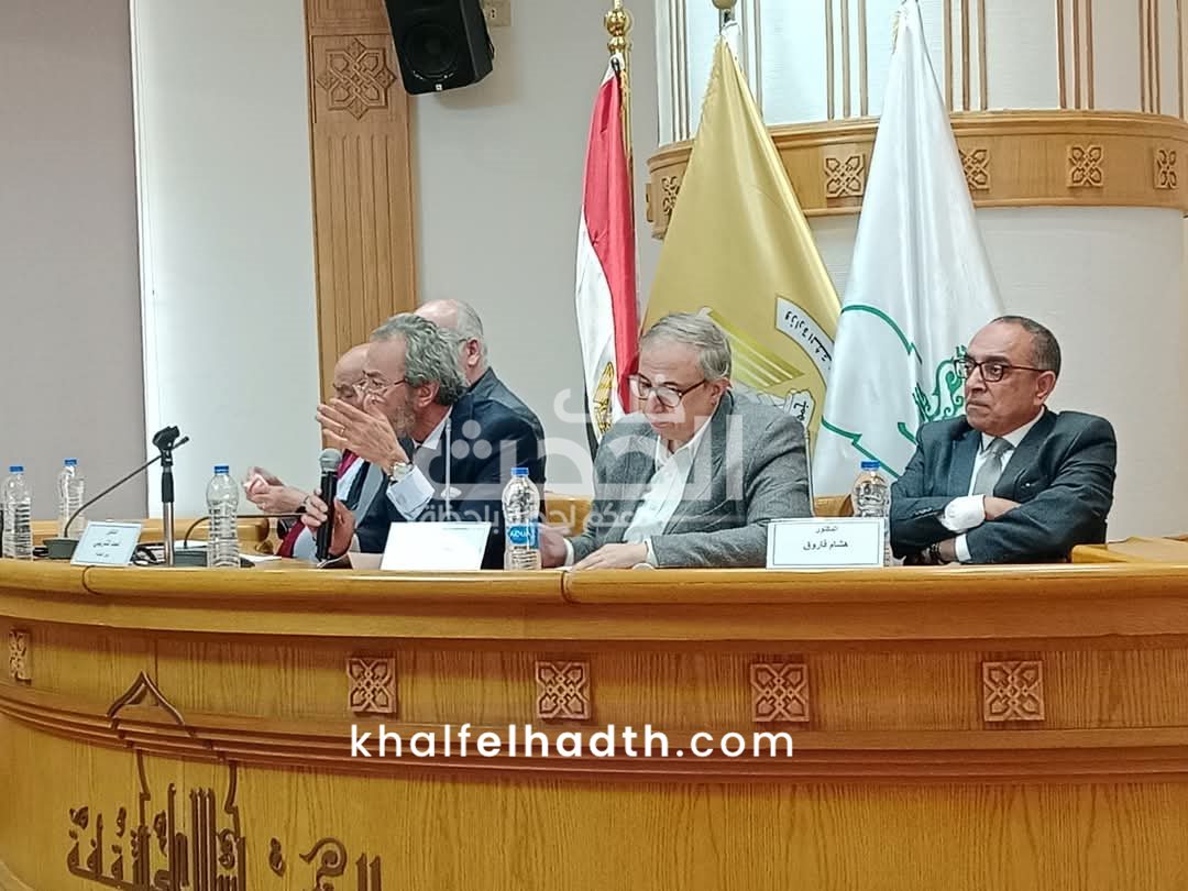 افتتاح مؤتمر 