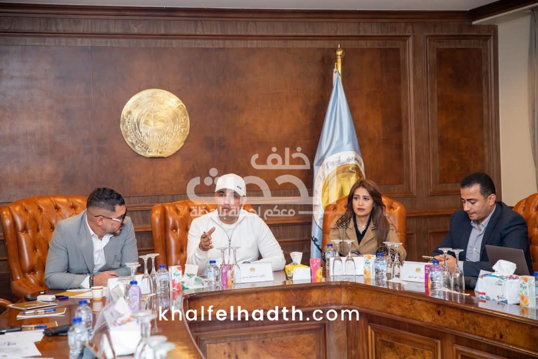 أمانتا الشباب والشؤون الرياضية بـ