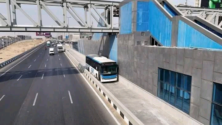 الأتوبيس الترددي&nbsp;