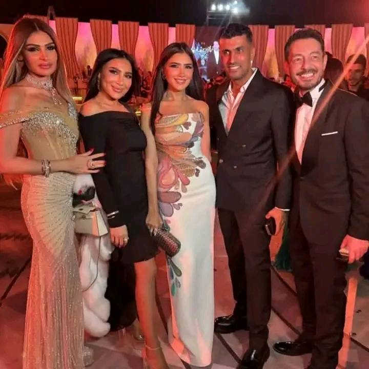 نجوم الفن يتألقون في زفاف ليلى أحمد زاهر وهشام جمال
