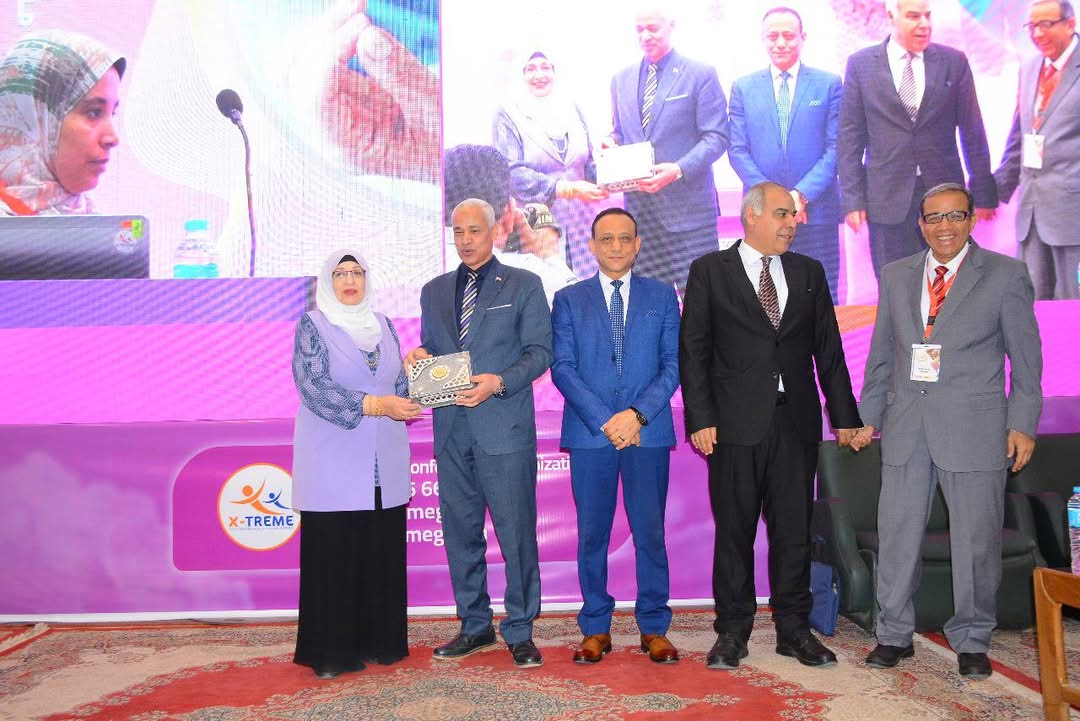 <strong>دعم الجامعة للبحث العلمي والتطوير الطبي</strong>&nbsp;