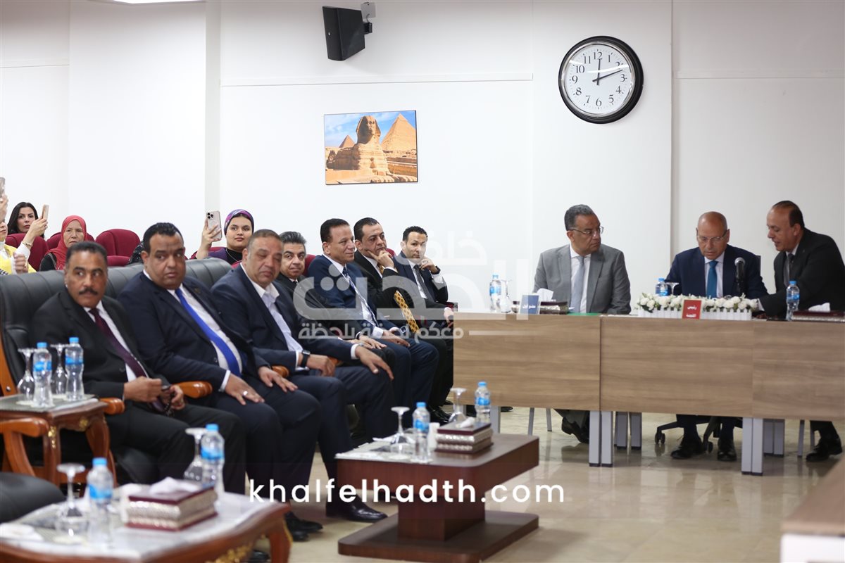  محمد كمال يحصل على زمالة الدفاع الوطني بحضور بارز