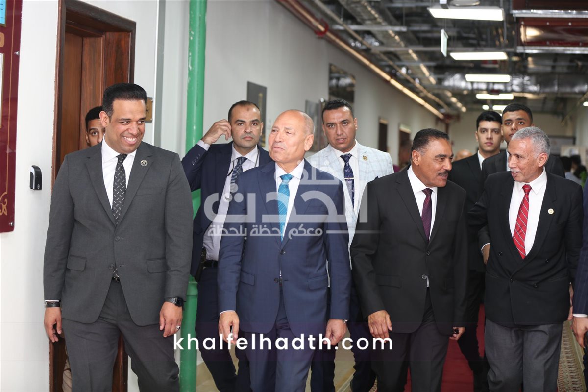  محمد كمال يحصل على زمالة الدفاع الوطني بحضور بارز