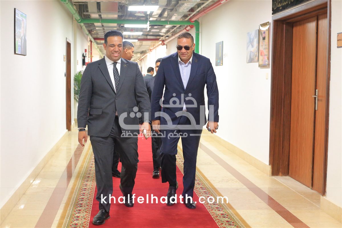  محمد كمال يحصل على زمالة الدفاع الوطني بحضور بارز