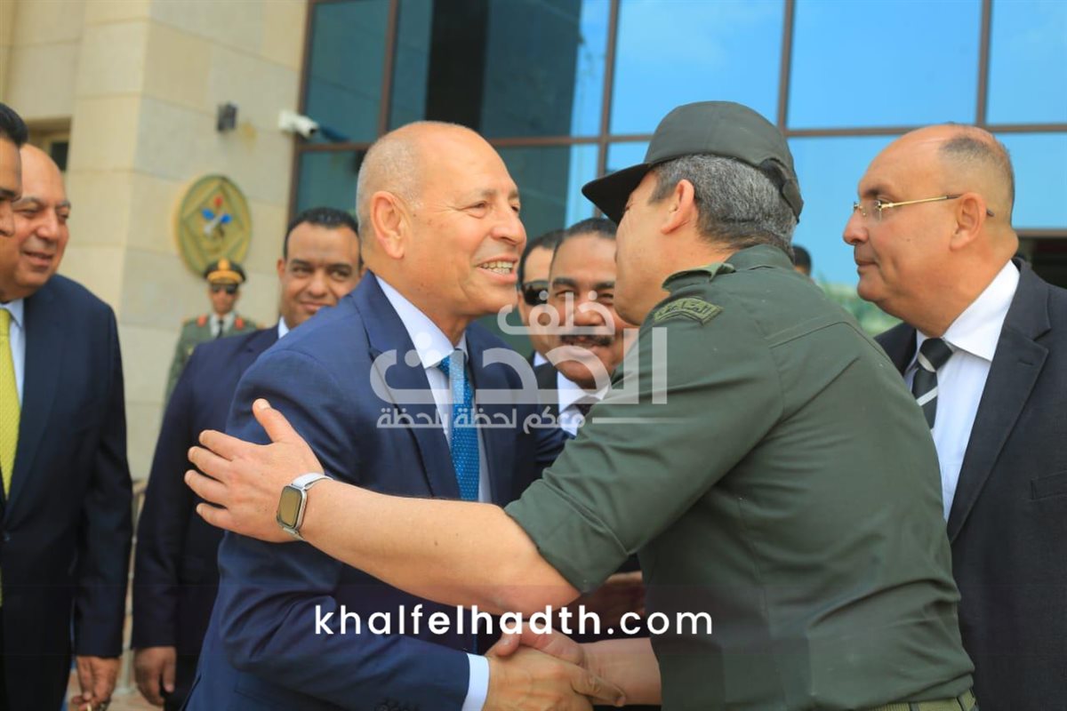  محمد كمال يحصل على زمالة الدفاع الوطني بحضور بارز