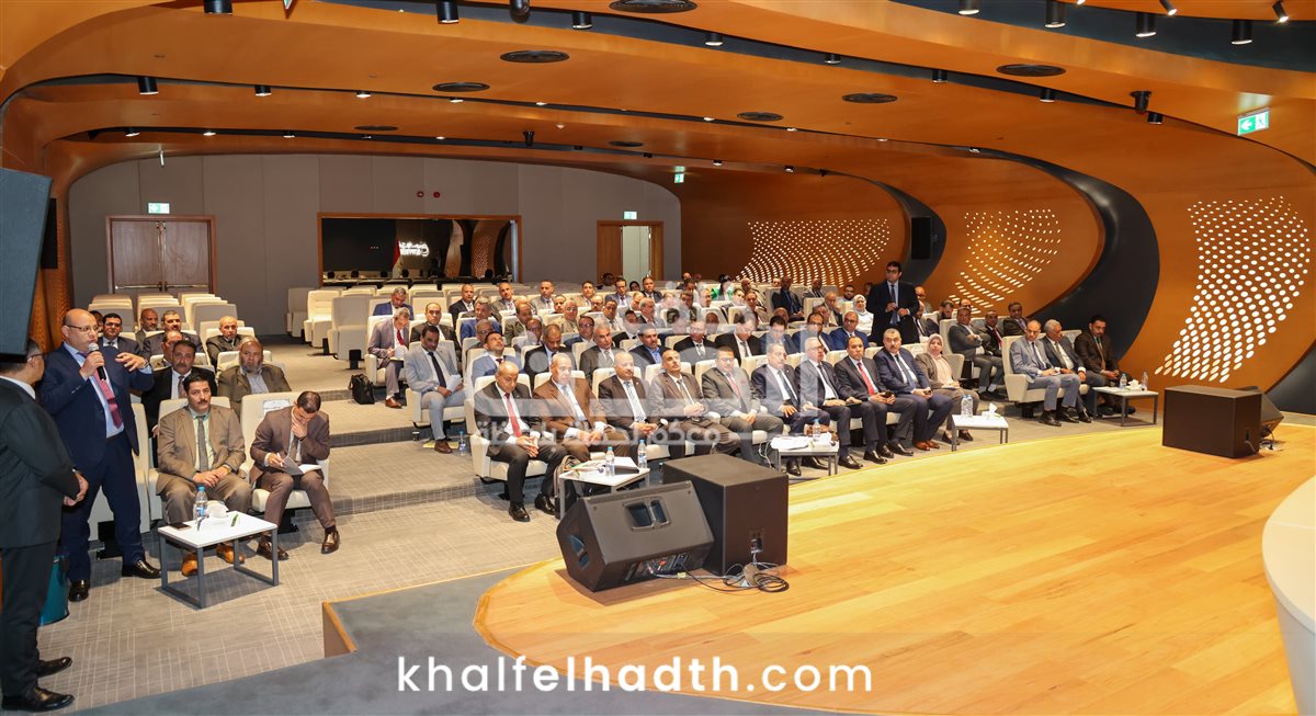 اجتماع موسع لرئيسة الهيئة القومية للبريد مع القيادات التنفيذية