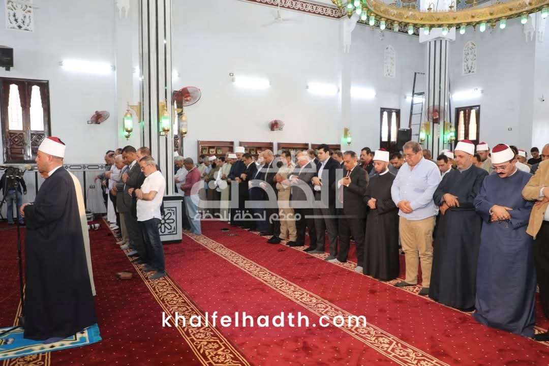 صلاة الجمعة بمسجد الدكتور عبد الحليم محمود شيخ الأزهر الأسبق بقرية السلام بمركز بلبيس