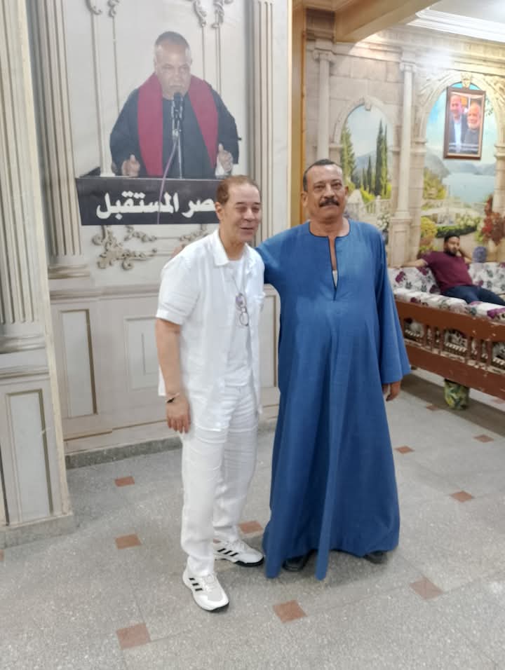 الفنان مدحت صالح بمقر رابطة أبناء الصعيد 