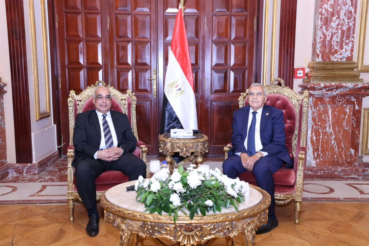 رئيس الشيوخ و وزير العدل&nbsp;
