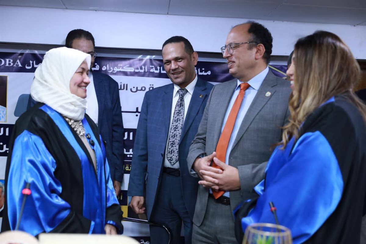 مستشارة شيخ الأزهر للشئون الوافدين تحصل على الدكتوراه المهنية في إدارة الأعمال بجامعة حلوان