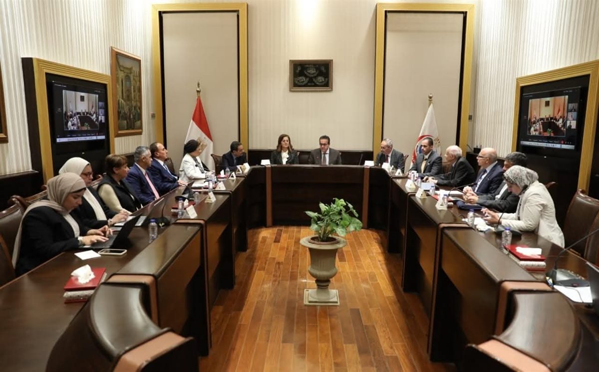 اجتماع اللجنة الاستشارية العليا للتنمية البشرية