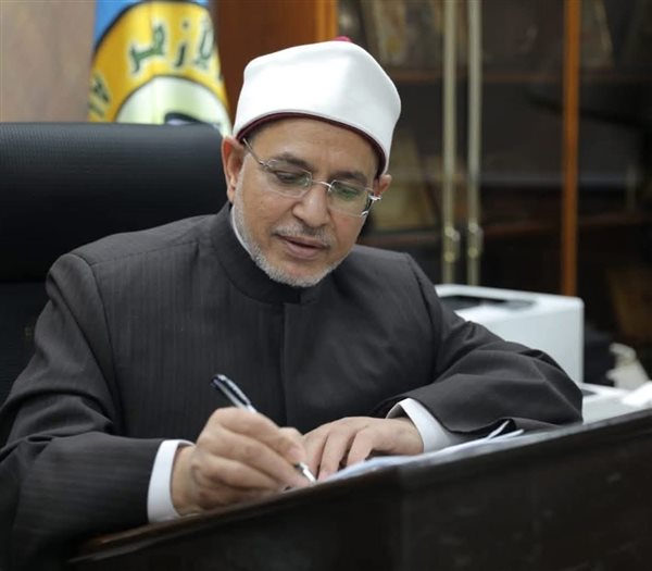 د سلامة داود