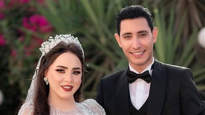 في ليلة من ألف ليلة وليلة.. إيمان هجرس في القفص الذهبي لمصطفى
