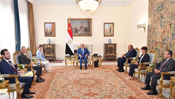 الرئيس السيسي ووزيرة