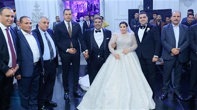 بالصور.. الإعلامية رضوى حموده في القفص الذهبي للدكتور عمر خليفة