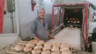 محافظ أسيوط يفتتح مخبزا بحي الأربعين بطاقة 14.5 ألف رغيف يوميًا