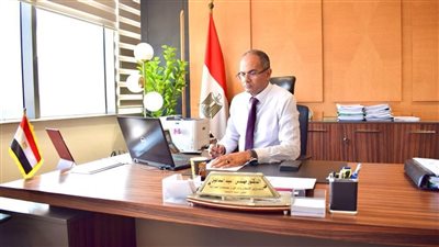 الاسكان يتابع الموقف التنفيذي لمشروع الصرف الصحي بمركز ومدينة بدر بالبحيرة