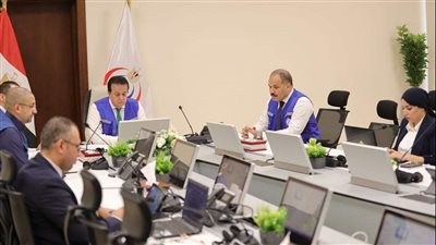 وزير الصحة يتابع التداعيات الصحية في غزة وجاهزية المستشفيات لاستقبال المصابيين الفلسطينيين